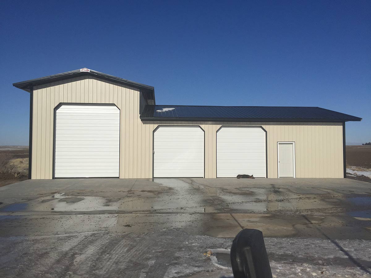 RV Plus 2 Car Garage With Shop in Hazelton, ID